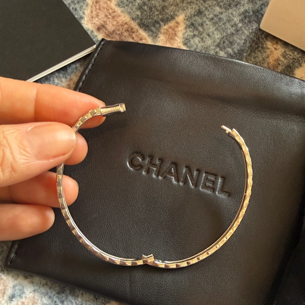 Chanel COCO CRUSH BRACELET Quilted motif, mini version, 18K white gold sz Small - Picture 12 of 17
